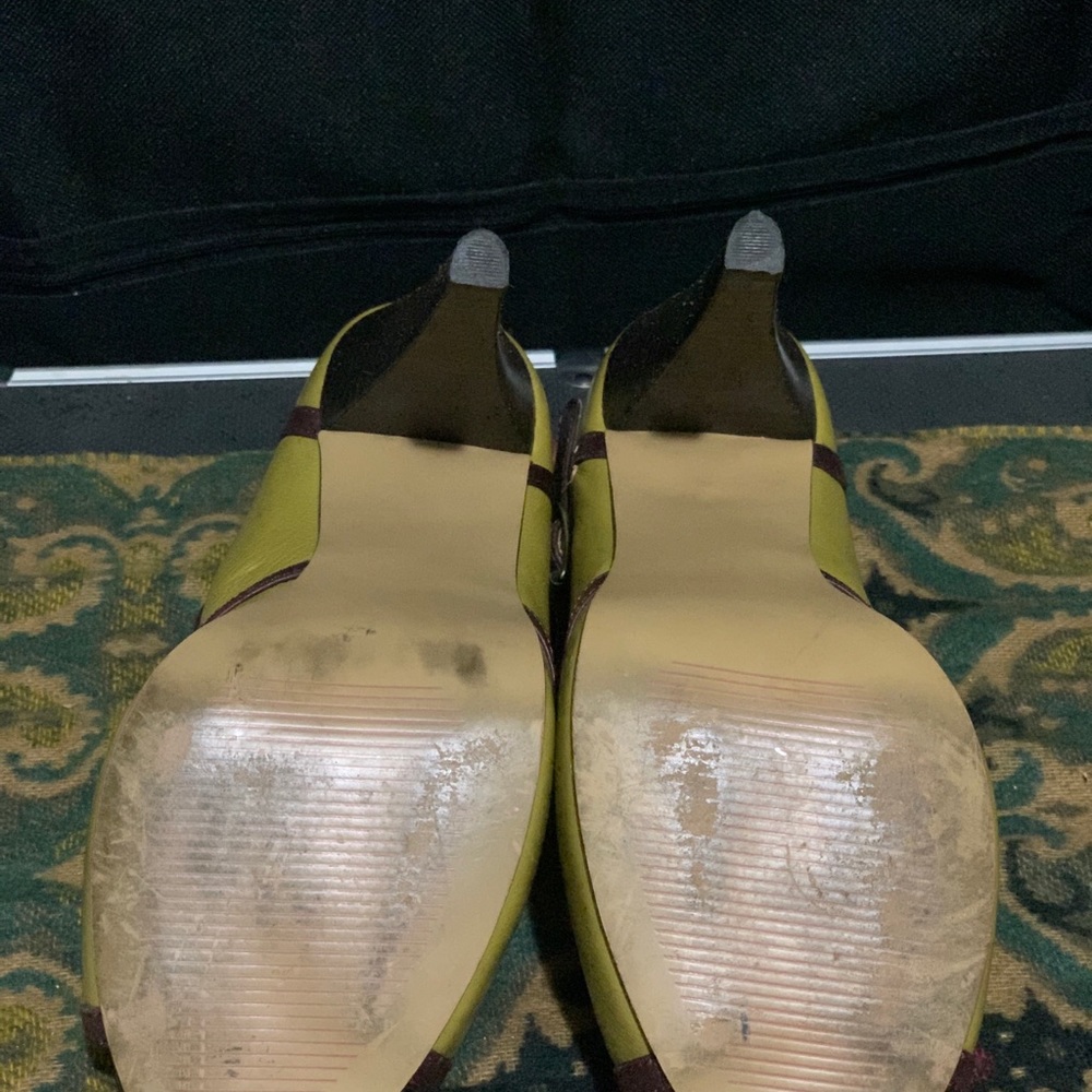 Shoes - Picture 3 of 3